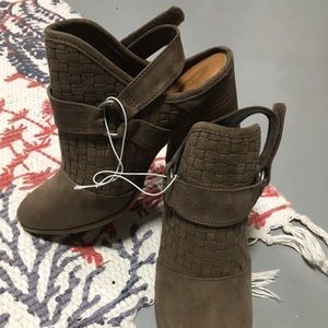 Brand new dark khaki mules no tag or box size 9